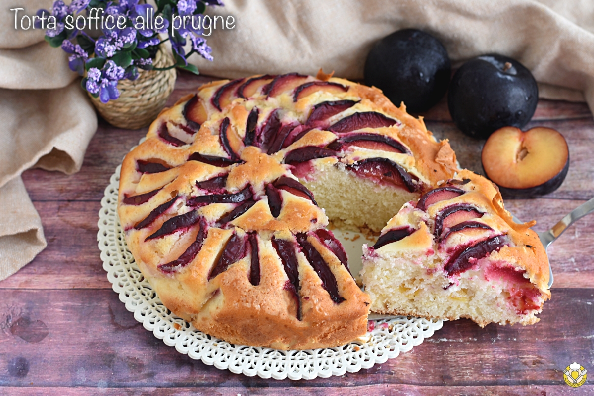 torta soffice alle prugne o susine ricetta dolce morbido facile sofficissimo il chicco di mais