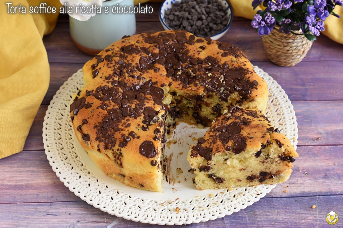 torta soffice alla ricotta con gocce di cioccolato torta stracciatella morbidissima umida il chicco di mais