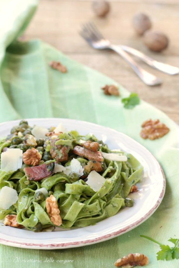 Tagliatelle verdi al pesto di piselli - Il ricettario delle vergare