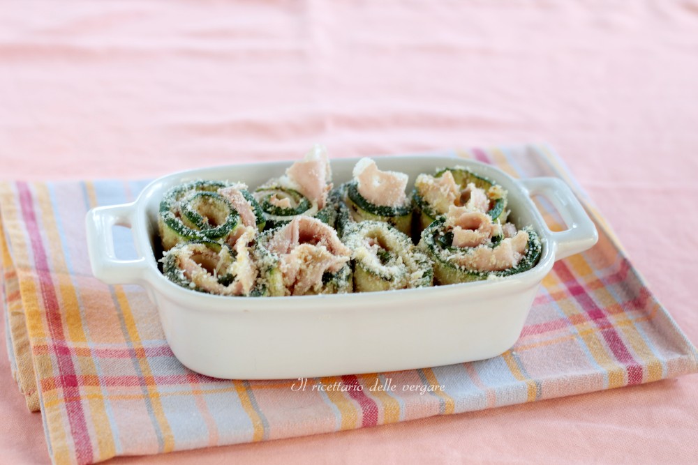 Rotolini di zucchine al forno