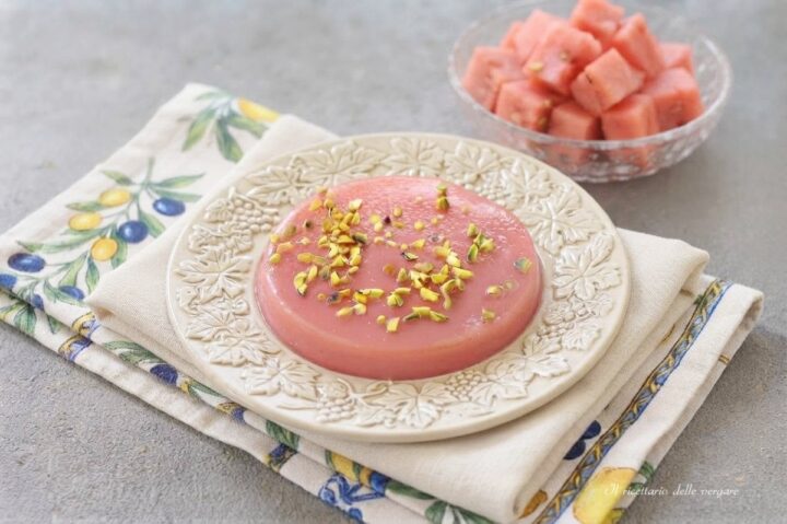 Gelo di melone siciliano con granella di pistacchi