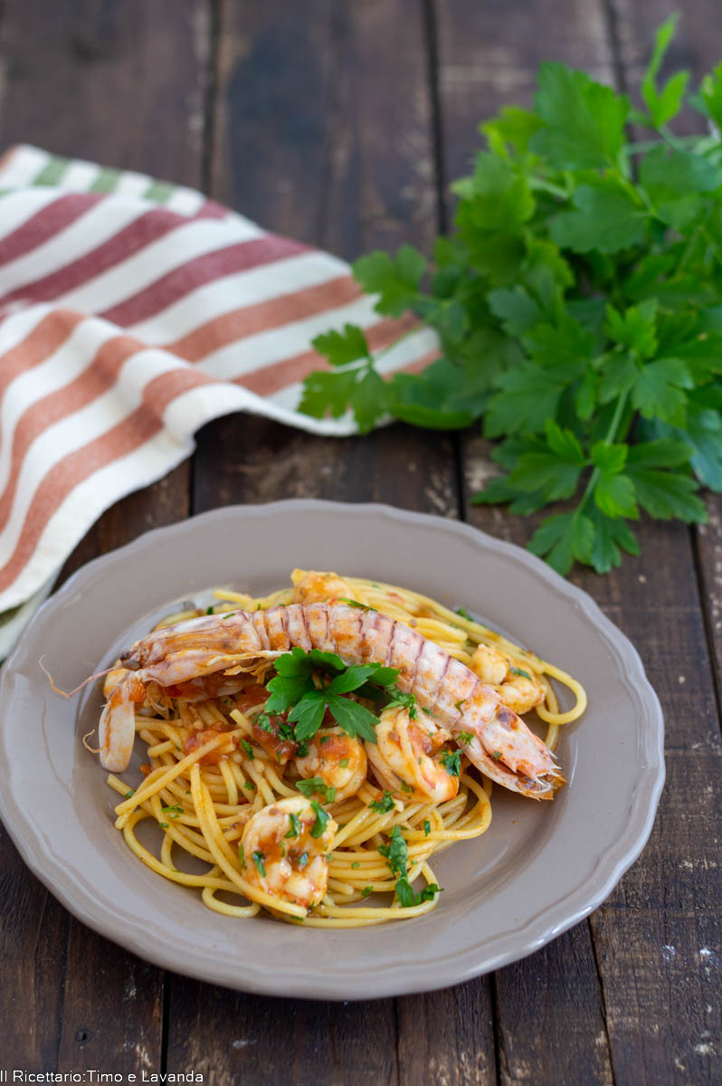 SPAGHETTI AL SUGO DI CROSTACEI