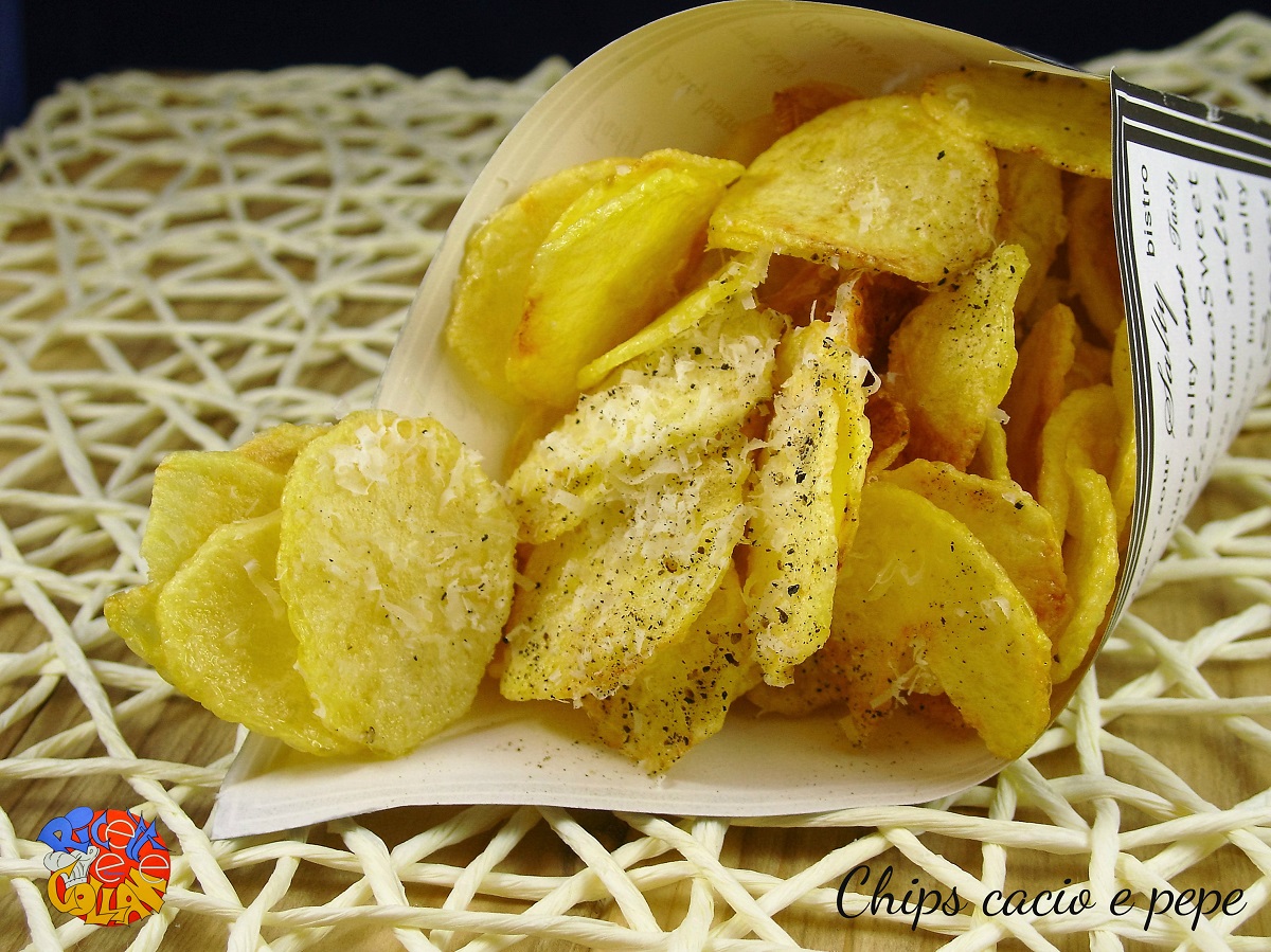 chips di patate cacio e pepe