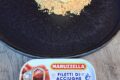 Spaghetti con burro e acciughe
