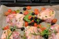 Sovracosce di pollo al forno con olive e pomodorini