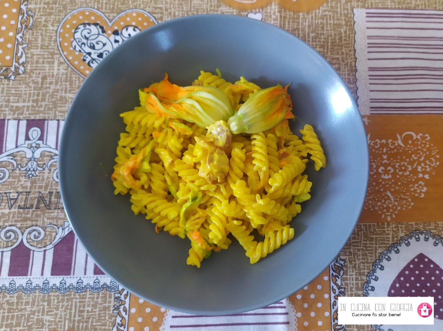 Pasta Ai Fiori Di Zucca E Pancetta Incucinacongiorgia Blog Gialloz