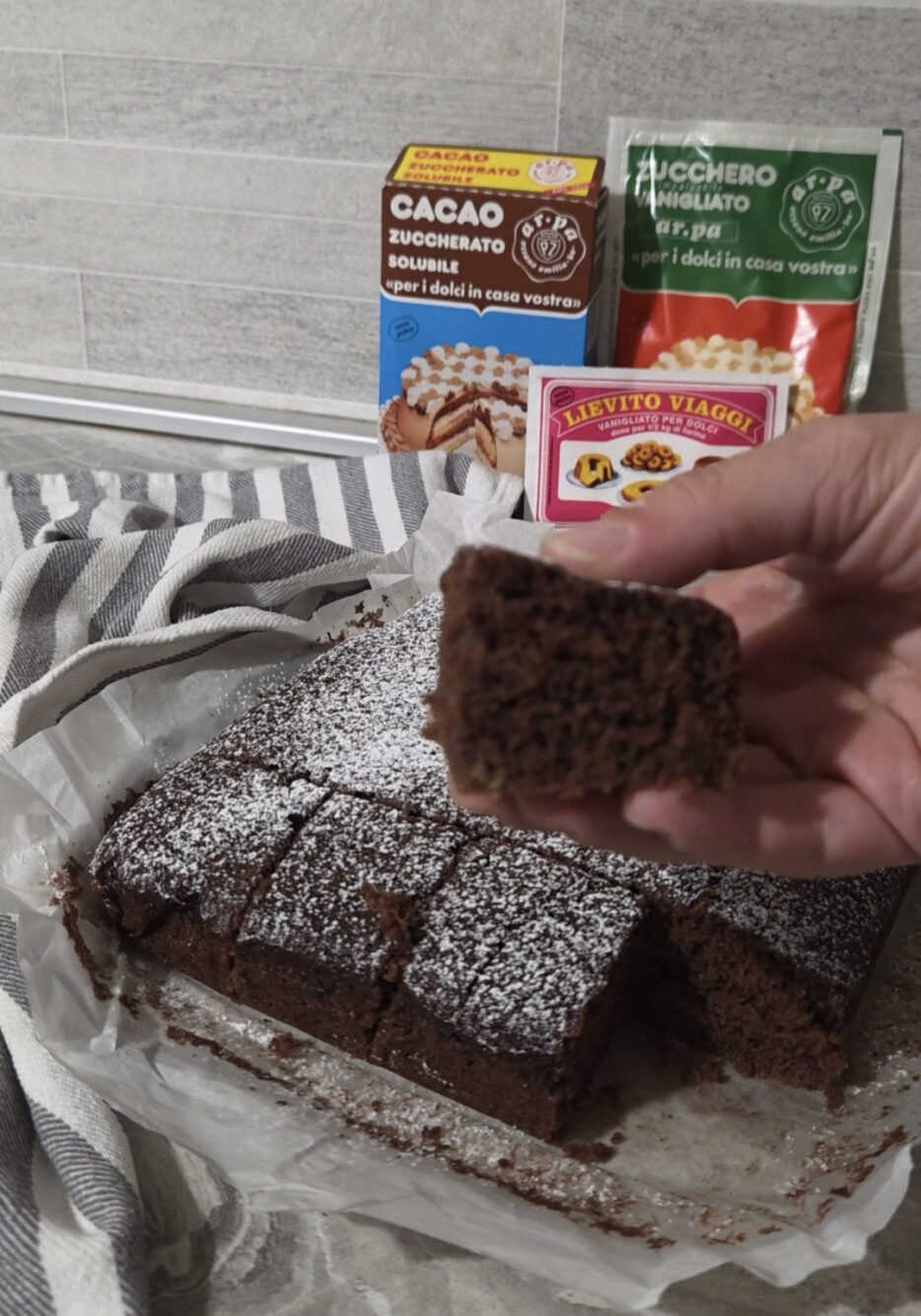Torta all'acqua al cacao