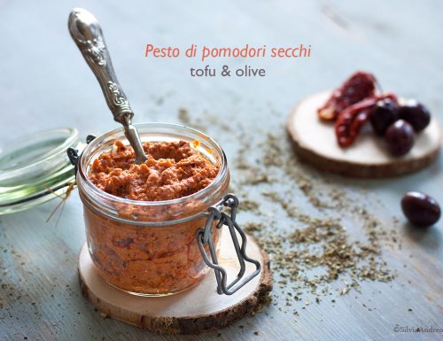Pesto di pomodori secchi, tofu e olive #vegan #senzalatte
