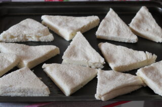 triangoli di pane