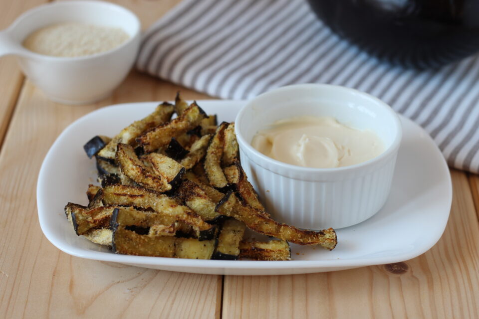 stick di melanzane con pangrattato in friggitrice ad aria