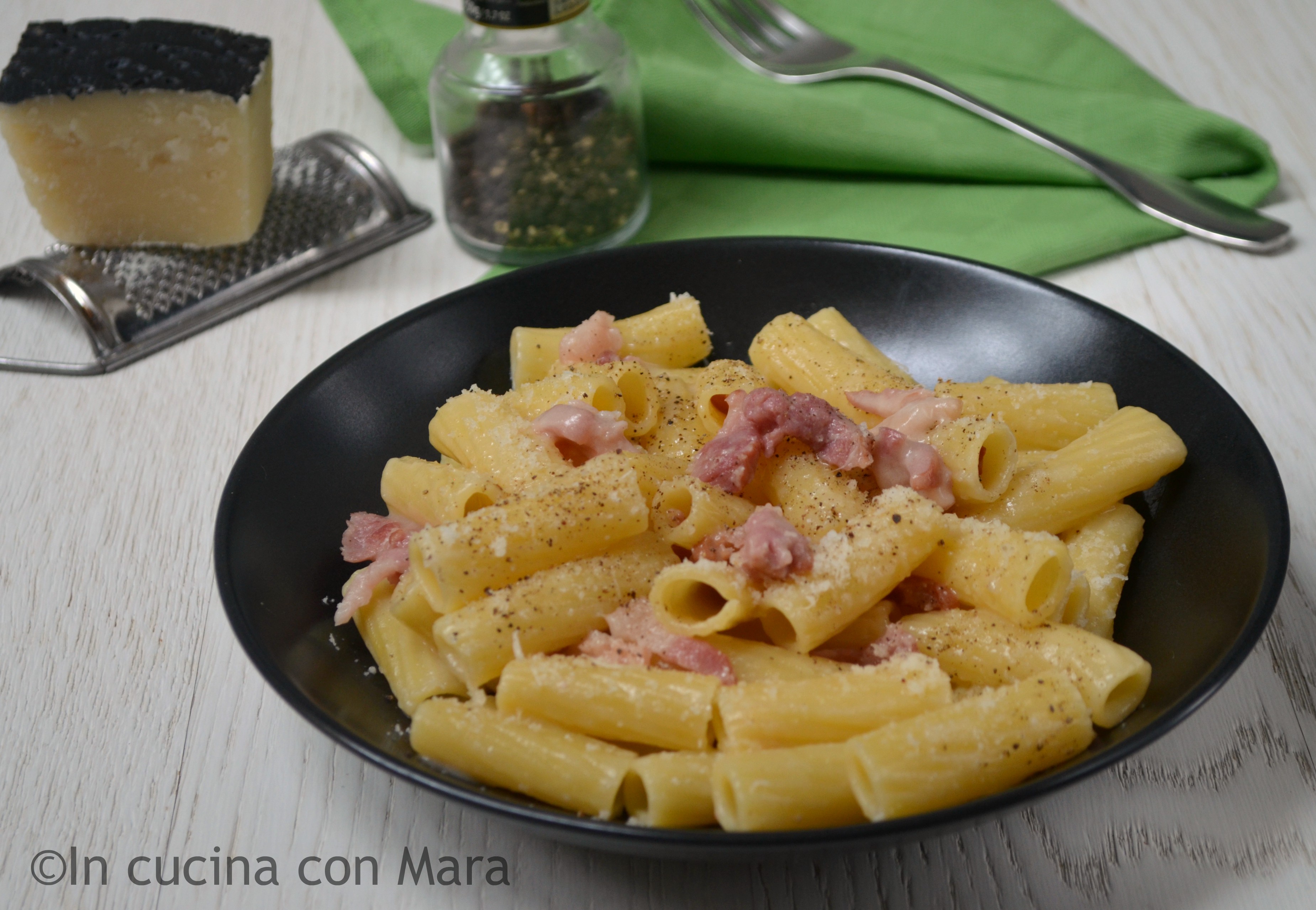 PASTA ALLA GRICIA primo piatto tipico della tradizione laziale