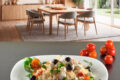 Insalata di Riso alla Greca con Pinoli Tostati