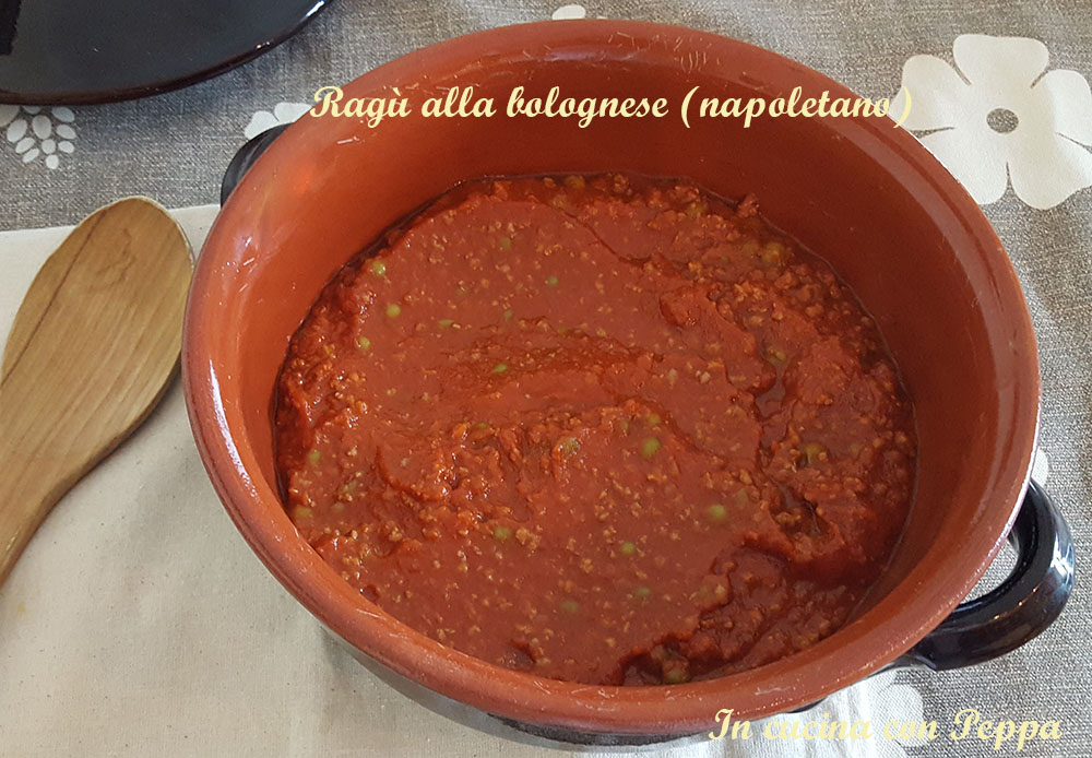 ragù alla bolognese napoletano