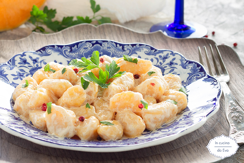 Gnocchi di zucca e patate | ricetta economica di primo piatto