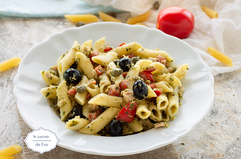 PASTA PESTO TONNO E POMODORINI | Ricetta di primo piatto unico