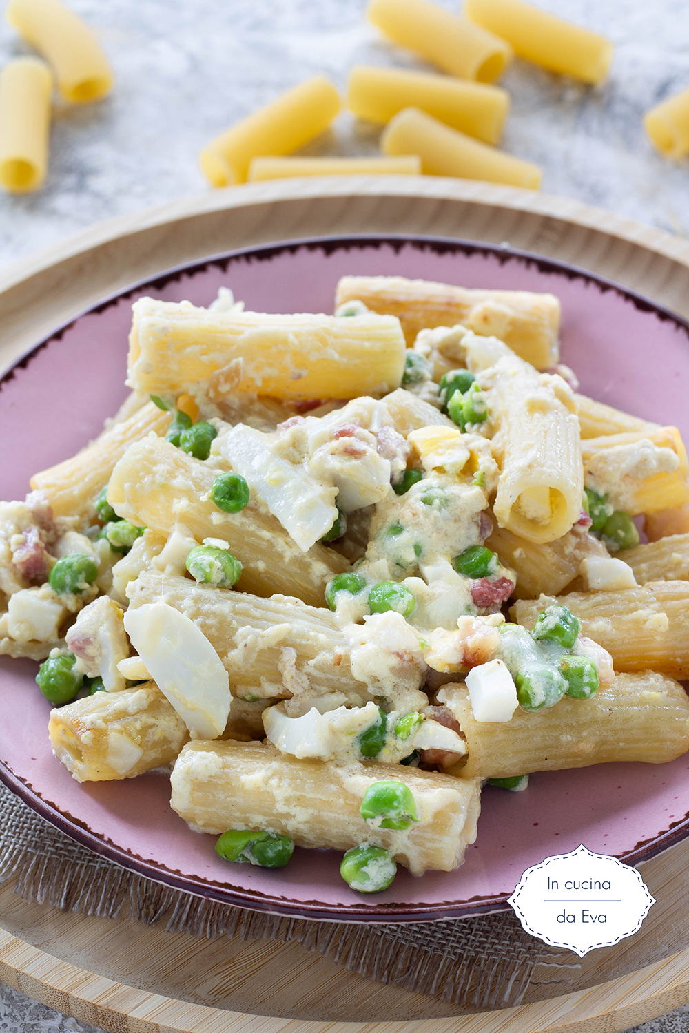 Pasta al forno in bianco con piselli ed uova sode - Senza lattosio