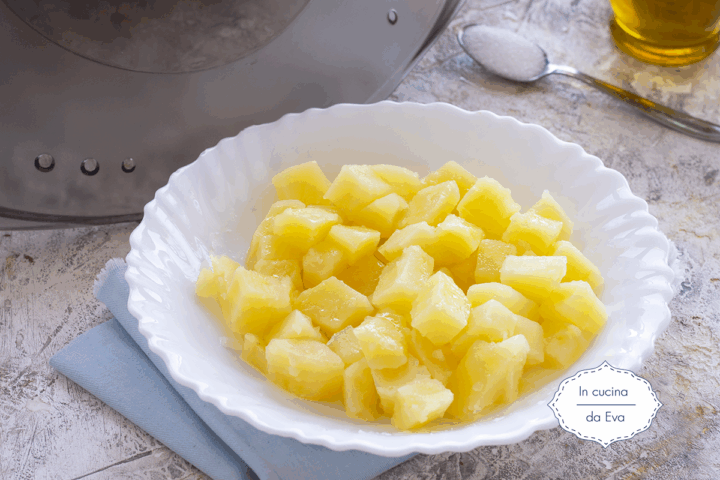 Patate cotte al vapore