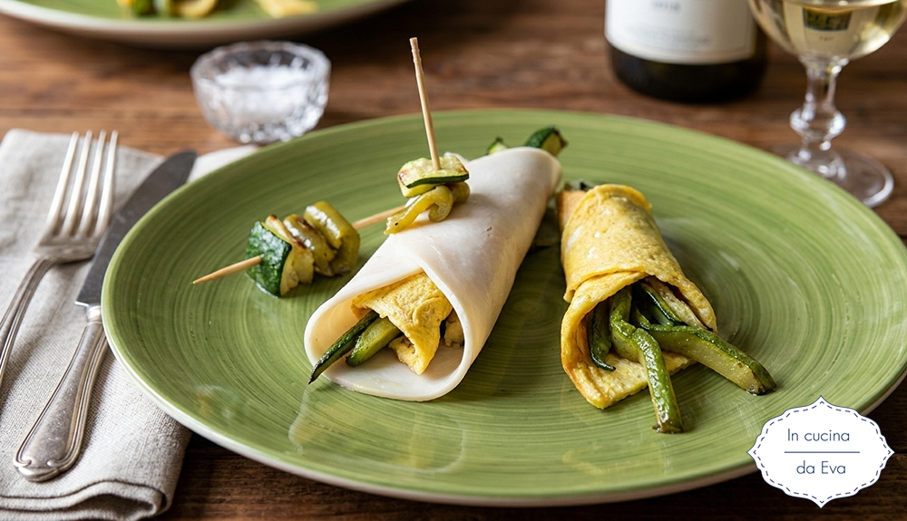 Involtini estivi con frittata e zucchina