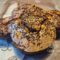 Colomba nocciole e gocce di cioccolato