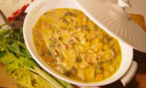Zuppa con pasta di farro