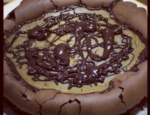 Torta brownie alla banana con fonduta di cioccolato