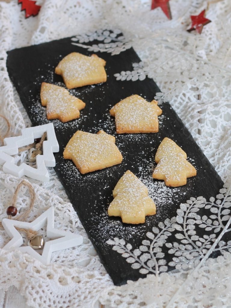 BISCOTTI SEMPLICI PER NATALE Ricetta Dolci Natalizi Da Regalare