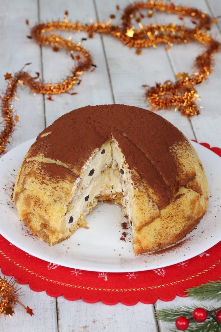 Zuccotto Pandoro mascarpone caffè | ricetta dolce di Natale con Pandoro