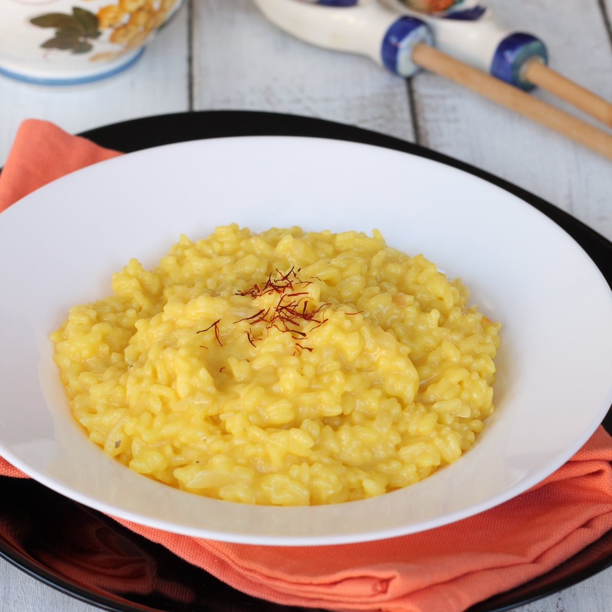 Risotto alla milanese | ricetta originale tradizionale risotto giallo ...