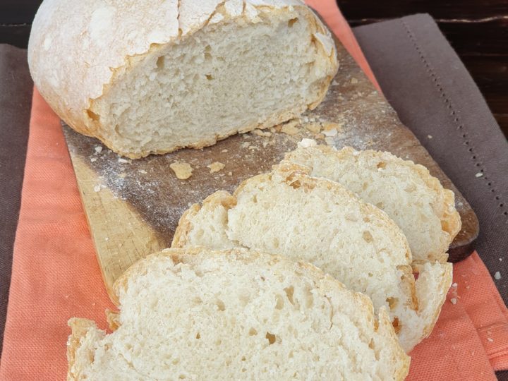 Ricetta pane fatto in casa | come cuocere la pasta di pane nel forno di casa