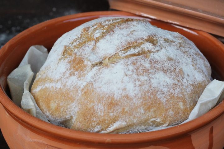 Pane cotto in pentola | ricetta pane senza impasto | pane facilissimo