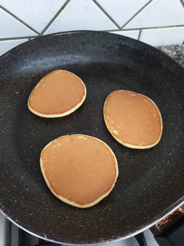 PANCAKES soffici senza burro  ricetta pancake con yogurt greco e miele