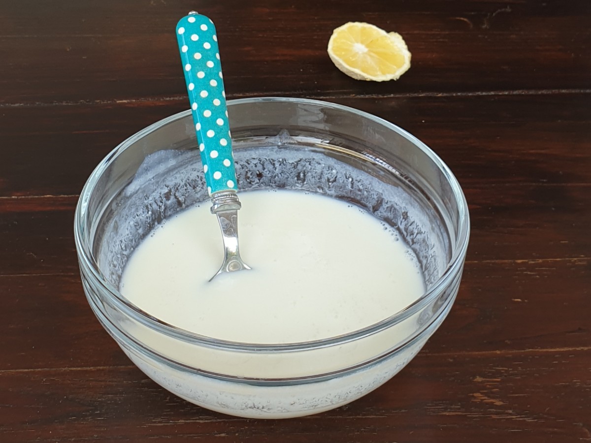 LATTICELLO con lo yogurt RICETTA latticello fatto in casa | come fare il buttermilk