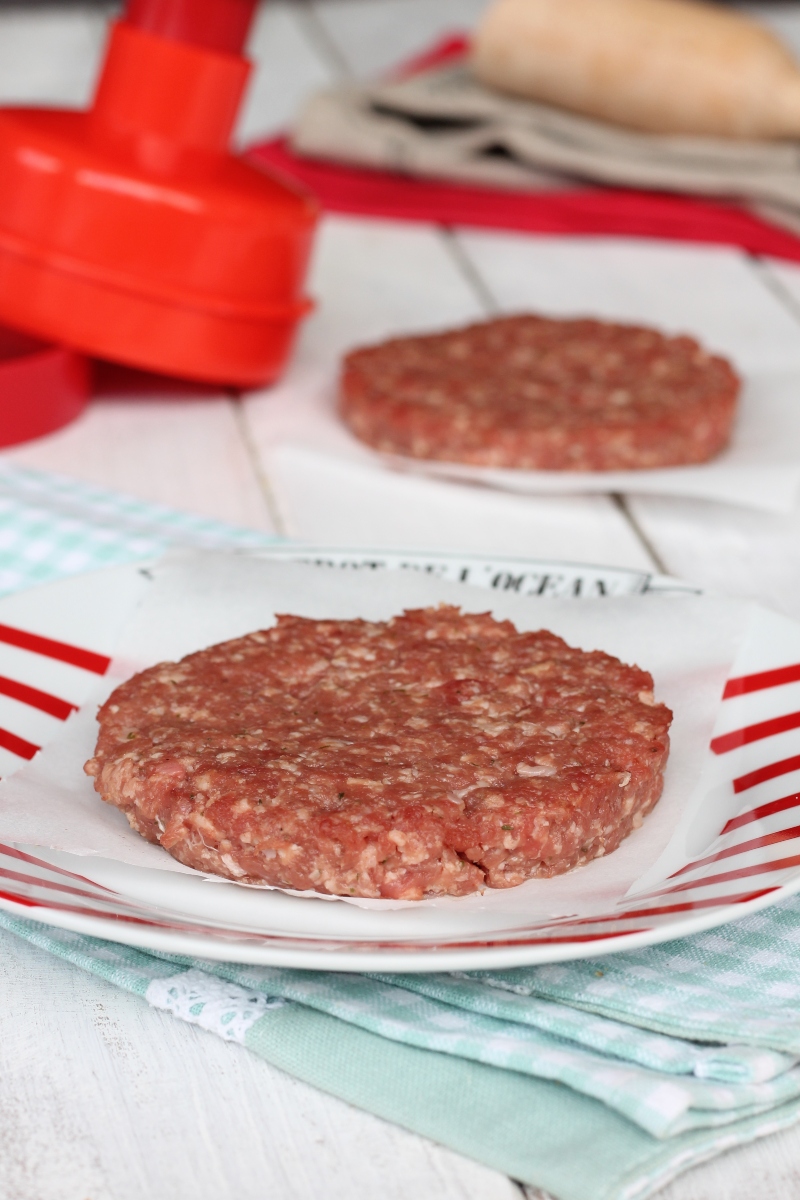 ricetta hamburger fatti in casa  | hamburger ingredienti