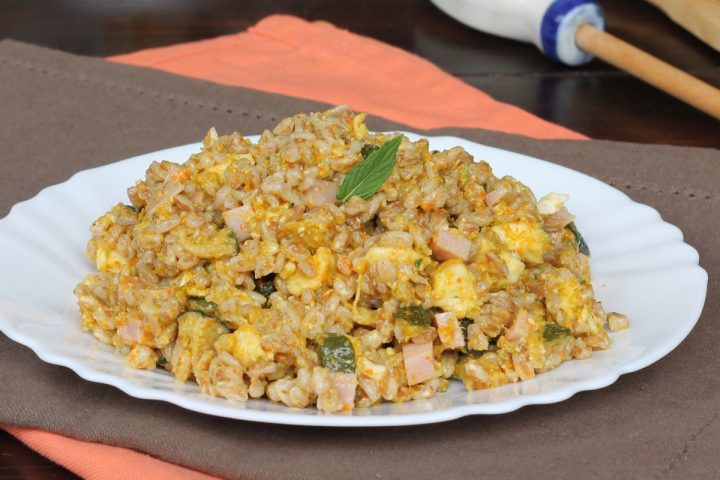 Insalata di FARRO con PESTO di FIORI DI ZUCCA farro freddo e verdure