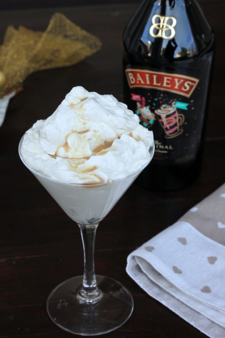 CREMA AL BAILEYS ricetta crema con liquore Baileys crema veloce