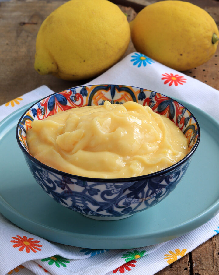 CREMA PASTICCERA CON SUCCO DI LIMONE ricetta crema al limone