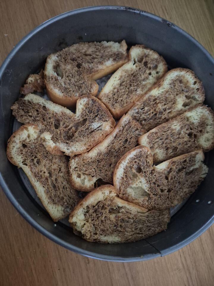 Babà-misù furbissimo | Tiramisù ricetta con babà | Inventaricette