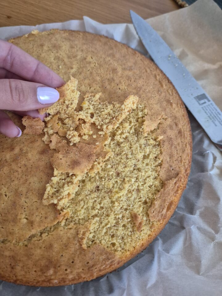 CROSTATA MORBIDA ALLE PESCHE con crema | Inventaricette