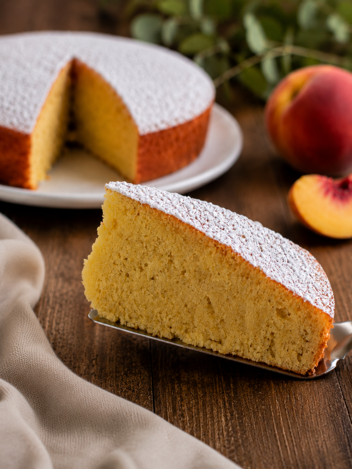 Torta alle pesche senza glutine e senza lattosio | Inventaricette