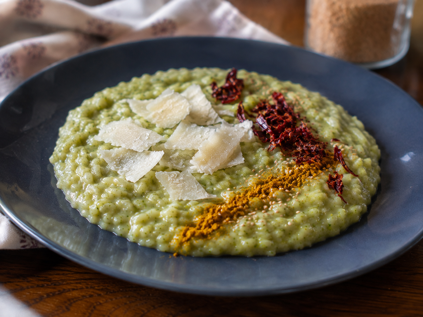 Risotto con zucchine e stracchino cremosissimo | Inventaricette