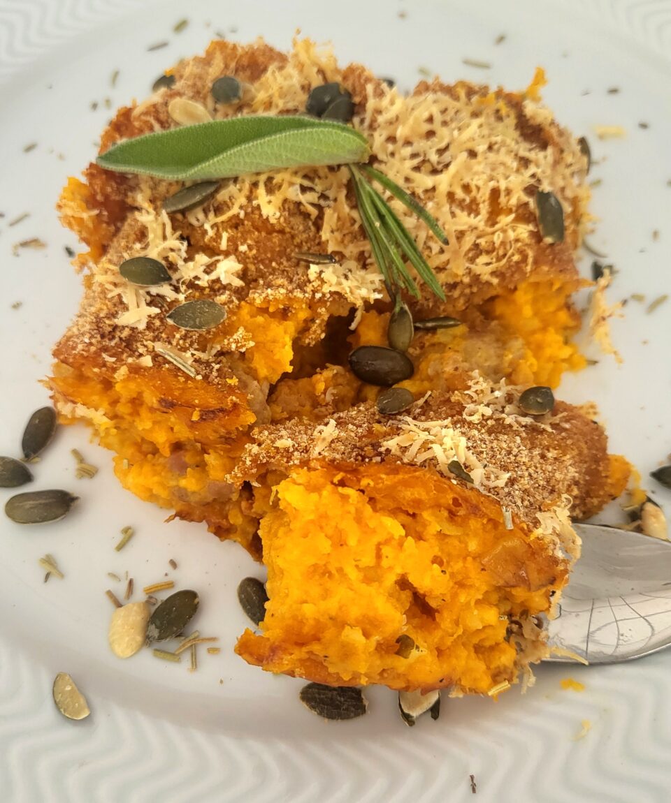 Sformato filante di Zucca e Salsiccia