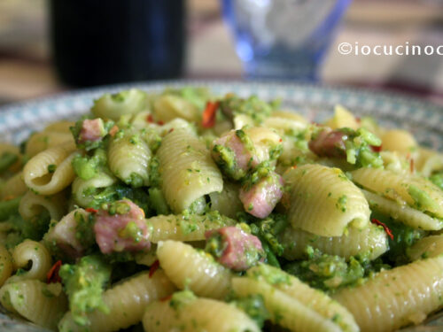 Gnocchetti sardi con broccoli e pancetta | Ricetta primo piatto