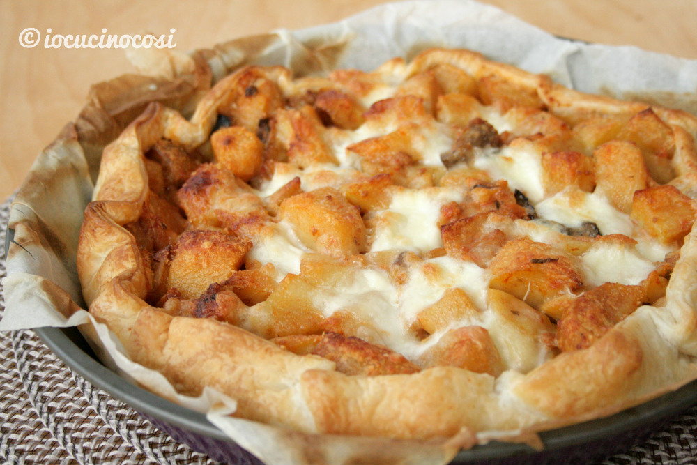 Torta salata con patate e funghi
