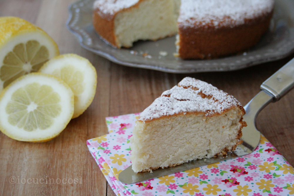 Torta di albumi al limone