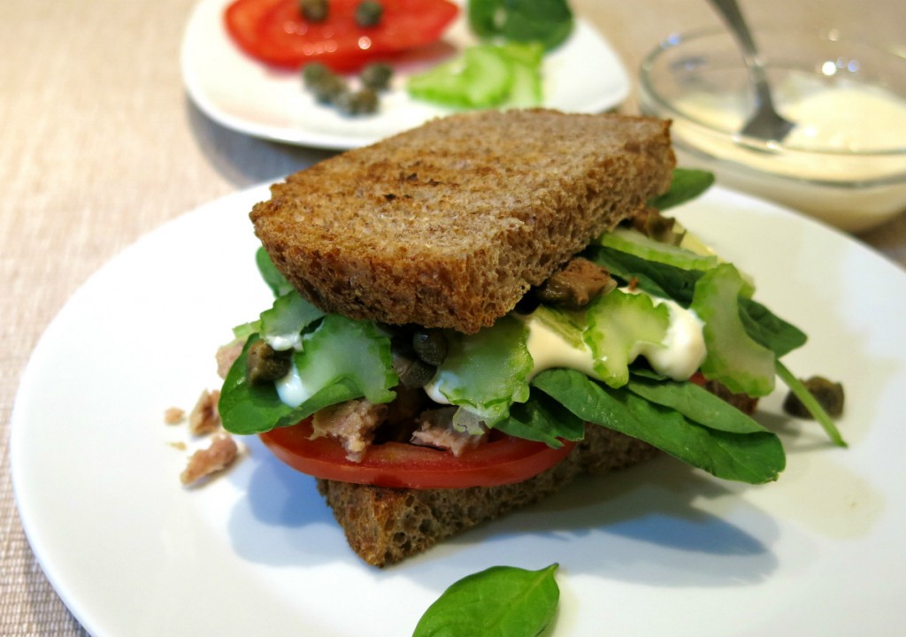 sandwich tonno e pomodori - il classico rivisitato da EK