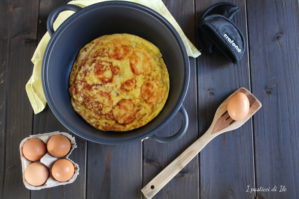 frittata con prosciutto e formaggiofrittata con cotto e formaggio