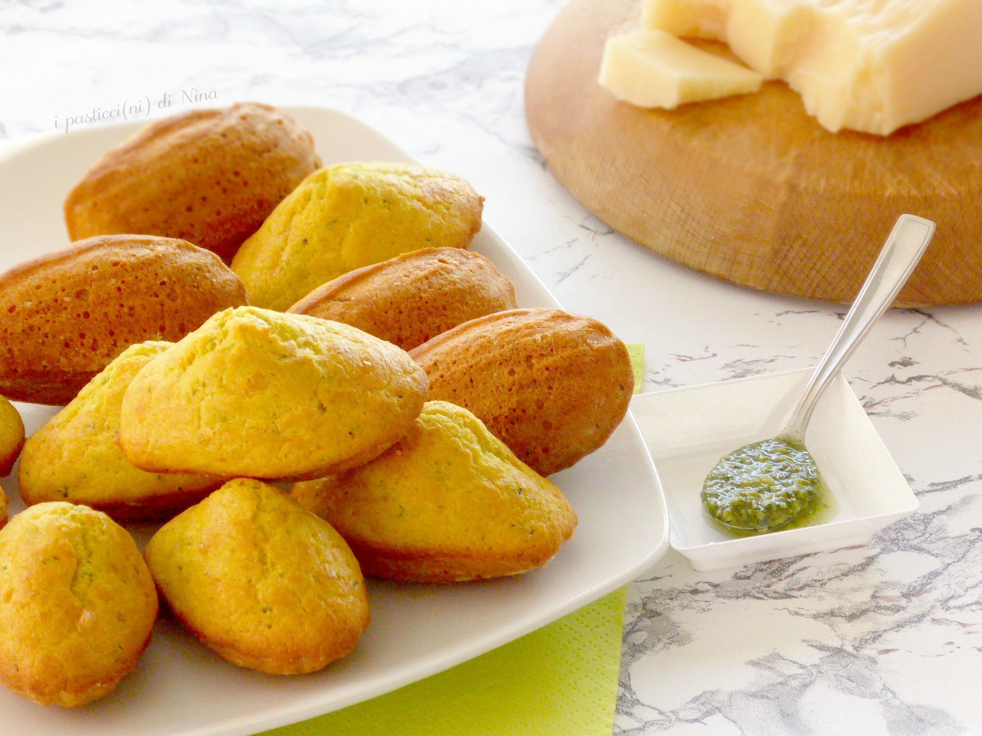 madeleine salate con pesto e zafferano