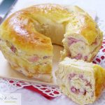 ciambella brioche all’olio con prosciutto e formaggio