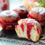 muffin brioche ai lamponi soffici idelai per feste per la colazione per i bambini