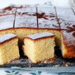 Quadrotti di torta allo yogurt soffici i pasticcini di Nina